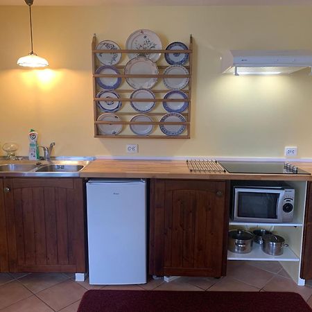 Menotey Appartement Pres De Dole מראה חיצוני תמונה